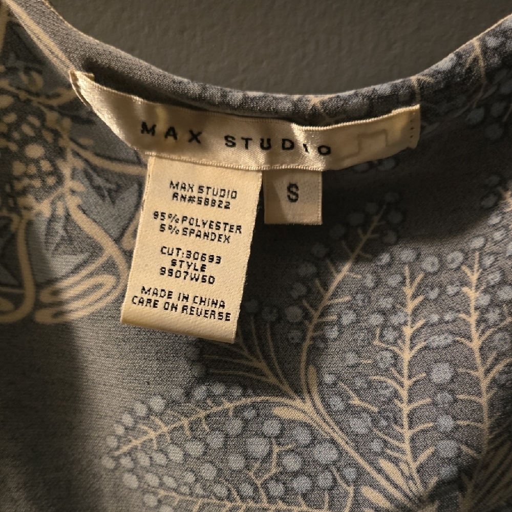 Max Studio Blue and Cream Floral Blouse